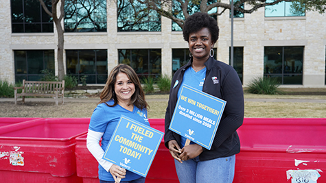 Valero volunteers at San Antonio headquarters office