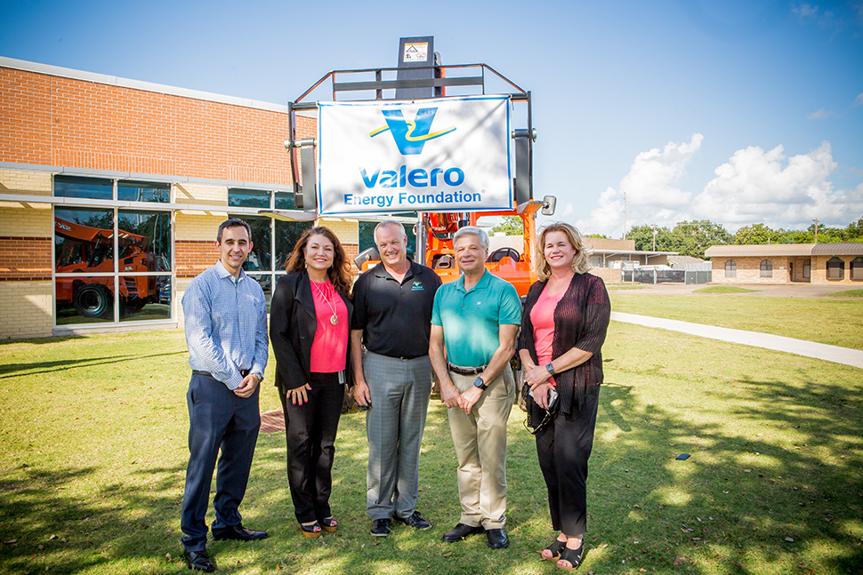 Valero donates forklift in Texas City, TX