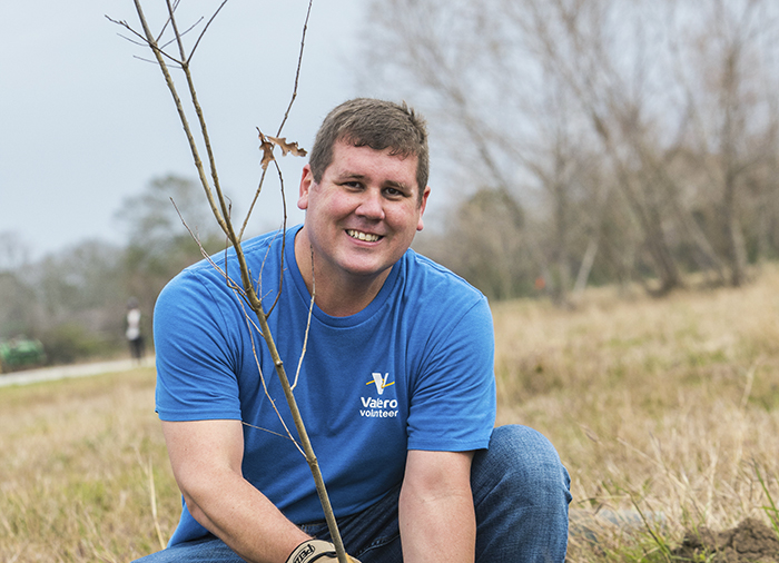 Valero_Houston_Volunteer_380x275