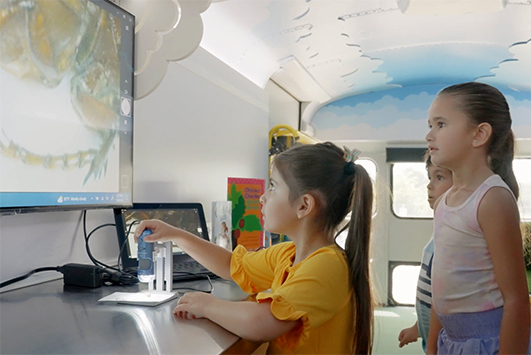 STEM_Kids-Bus