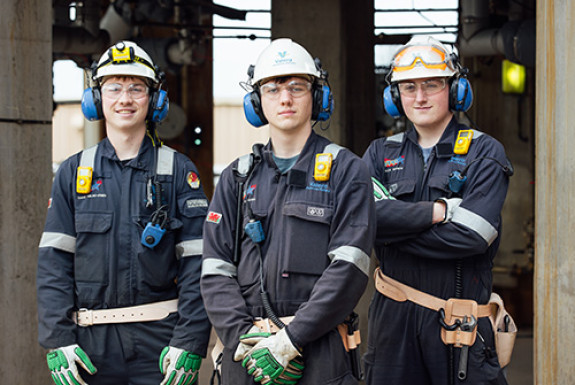  Students at Valero's Pembroke refinery