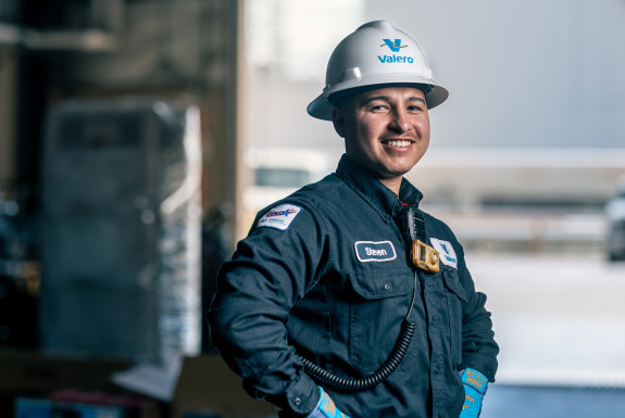 Valero Refinery Employee