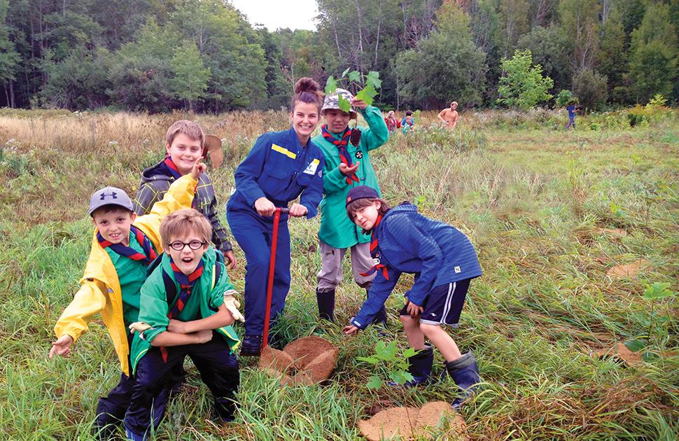 Canada Abbey Woodland volunteers