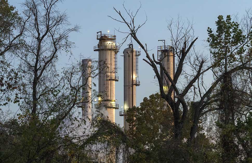memphis refinery