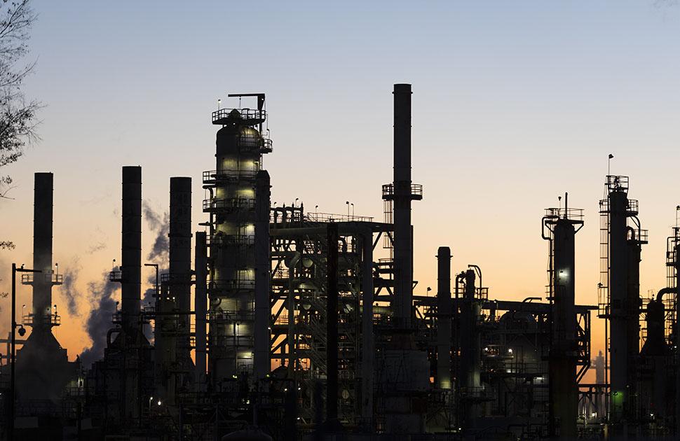 memphis refinery