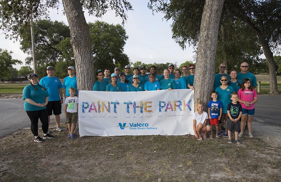 Three Rivers Volunteers Paint the Park