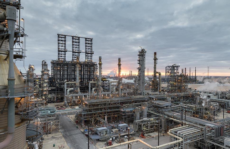 port arthur refinery at dusk