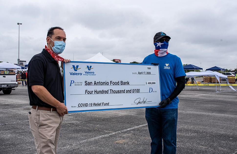 Valero donates to San Antonio Food Bank