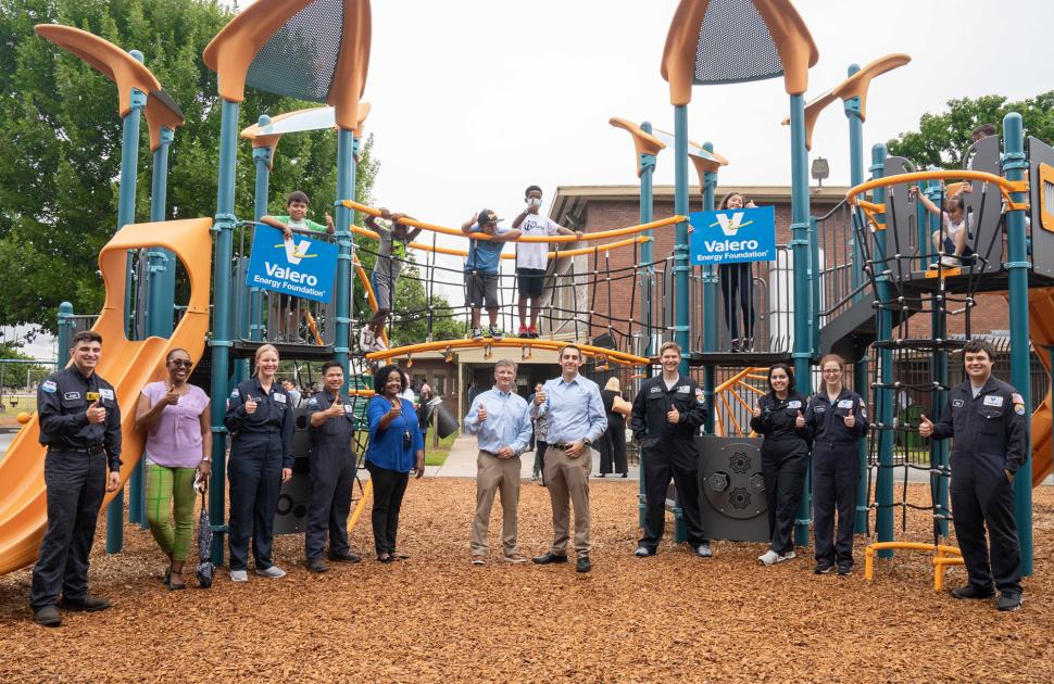 Valero was a part of the Houston Mayor's 50/50 Park initiative, revitalizing HartmanPark