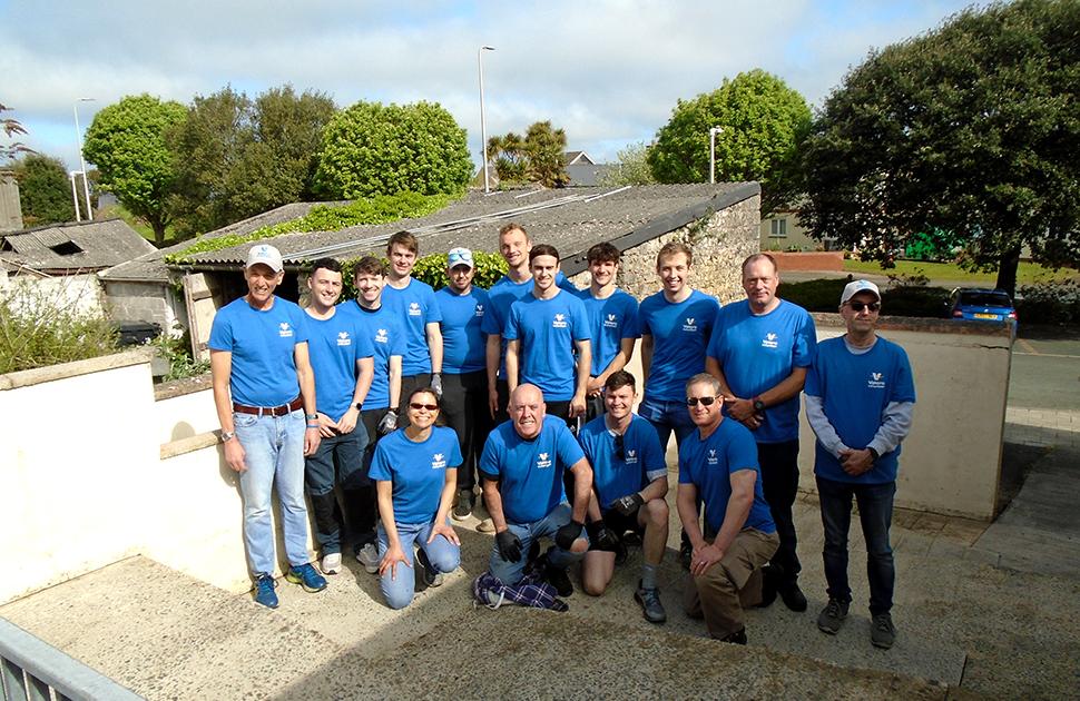 Pembroke_charity_garden_volunteers