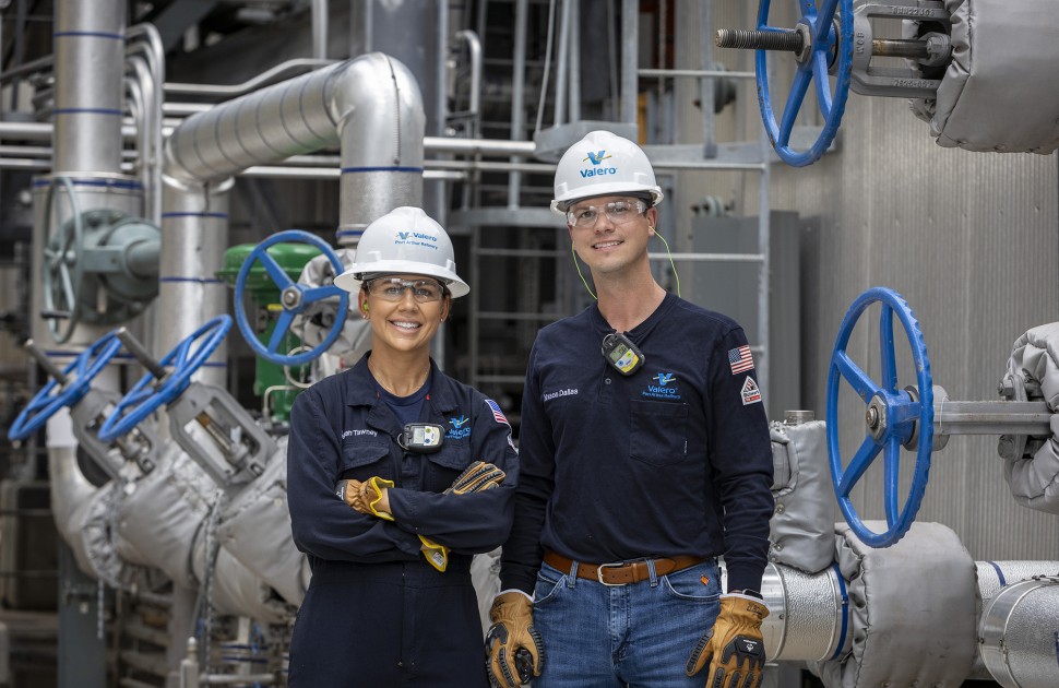 Port Arthur Employees in the Refinery