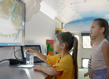 STEM_Kids-Bus