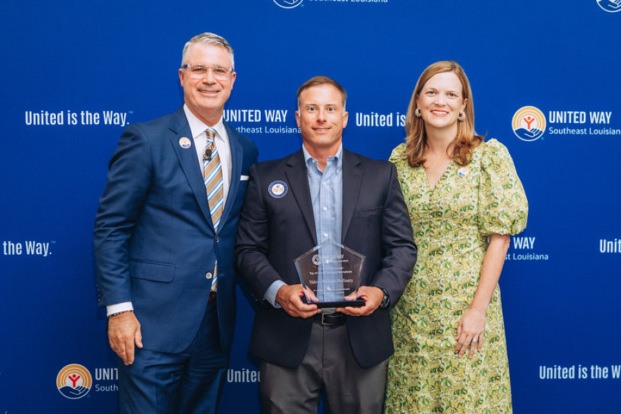 Valero Meraux and United Way Representatives