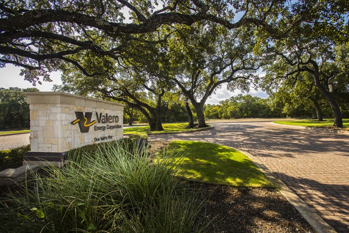 Valero Entrance Sign at SAHQ
