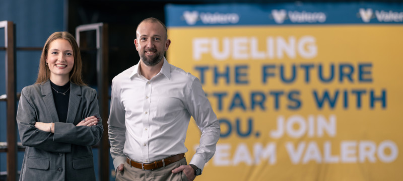 Valero Recruiters at Career Fair